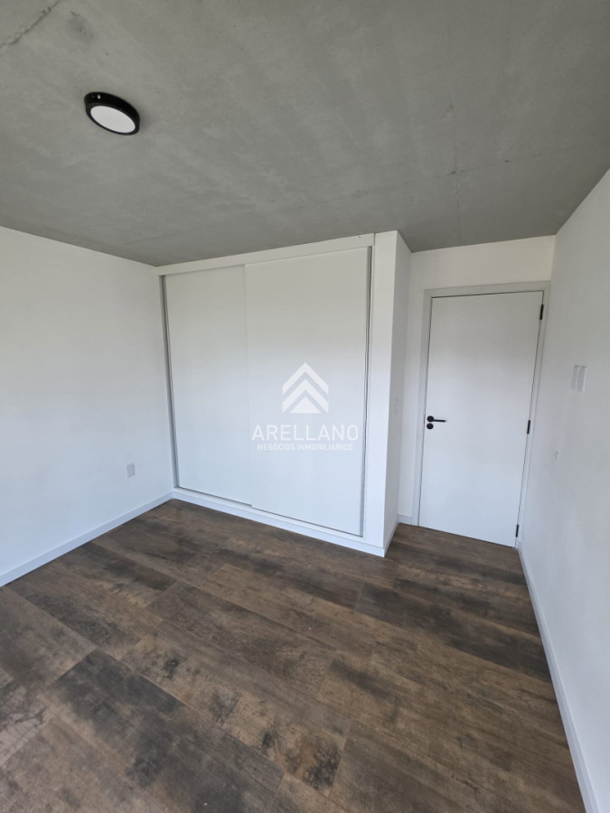 Casa ID.6086 - Casa a estrenar 3 Dorimtorios 100mt Mar 40 playa mansa