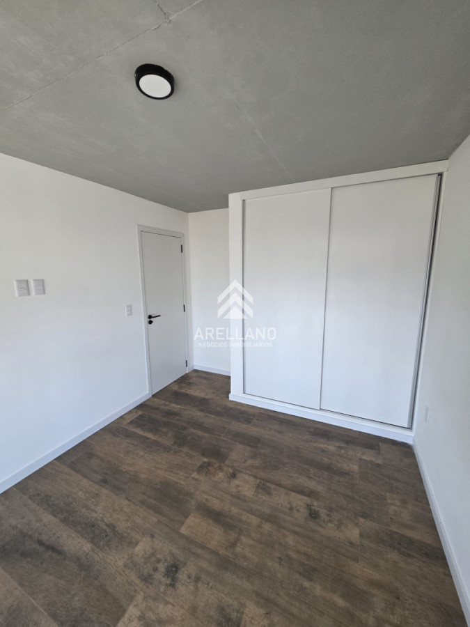 Casa ID.6086 - Casa a estrenar 3 Dorimtorios 100mt Mar 40 playa mansa
