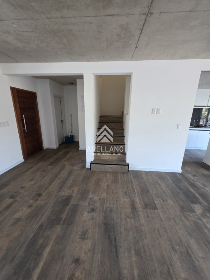 Casa ID.6086 - Casa a estrenar 3 Dorimtorios 100mt Mar 40 playa mansa