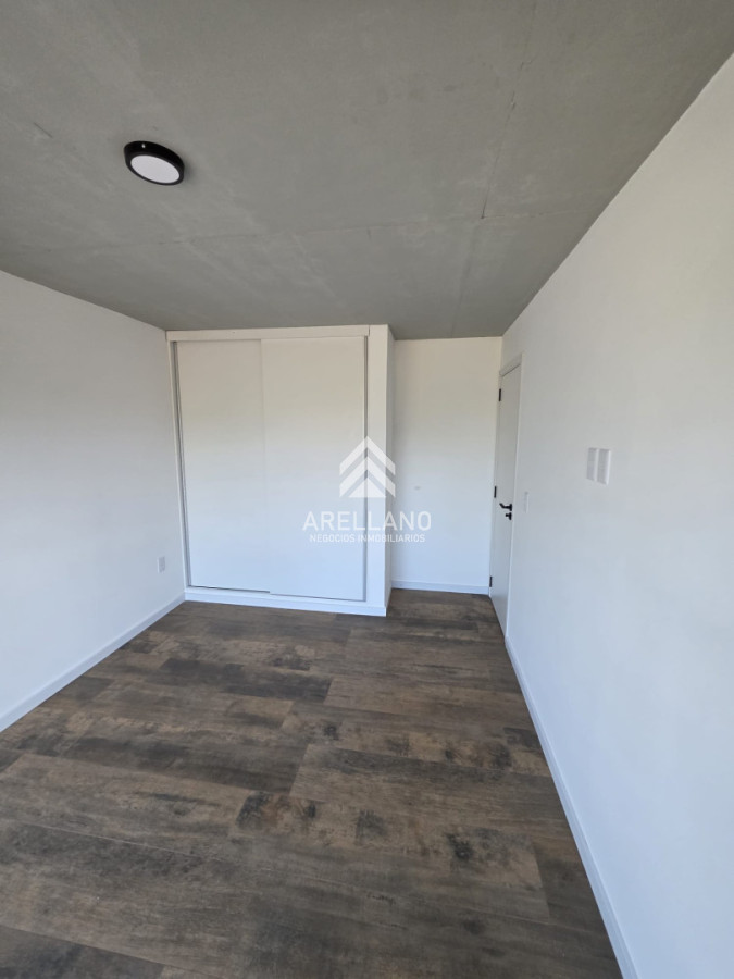 Casa ID.6086 - Casa a estrenar 3 Dorimtorios 100mt Mar 40 playa mansa