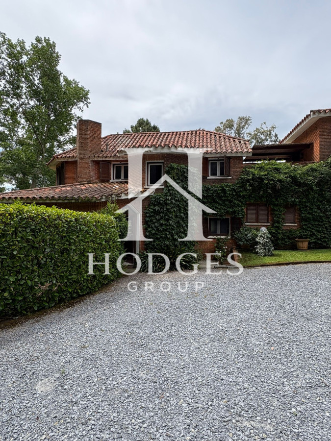 Casa ID.79 - Chalet en Tenis Ranch en Alquiler Anual 3500 usd 