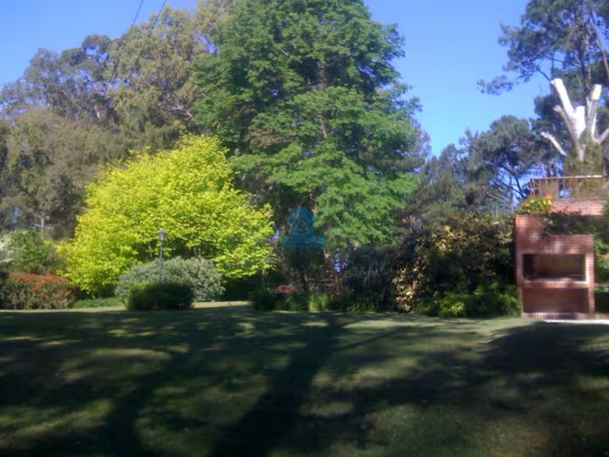 Casa ID.1046 - Chalet en Tenis Ranch en Alquiler Anual 3500 usd 