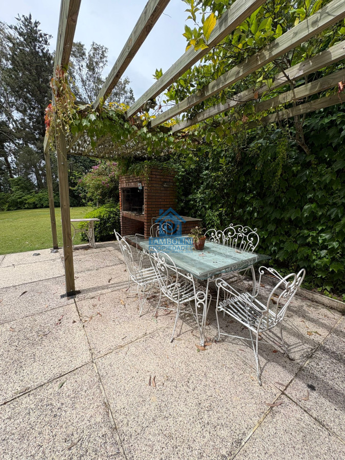 Casa ID.1046 - Chalet en Tenis Ranch en Alquiler Anual 3500 usd 