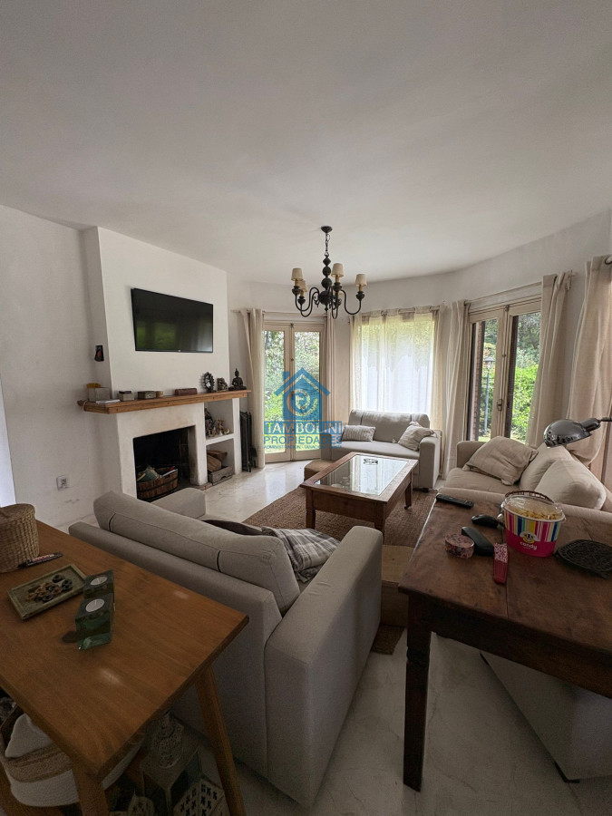 Casa ID.1046 - Chalet en Tenis Ranch en Alquiler Anual 3500 usd 