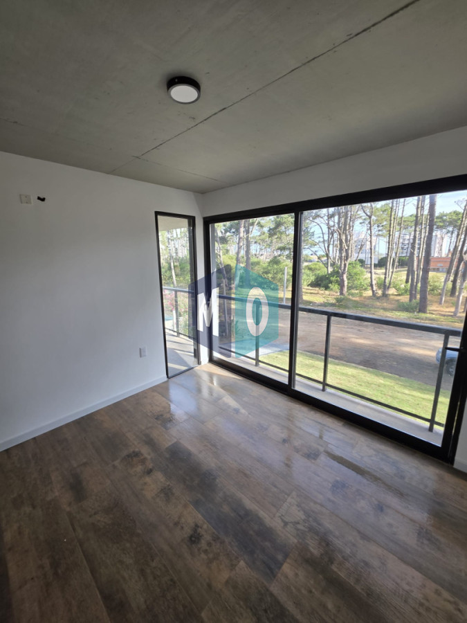 Casa ID.1105 - Casa a estrenar 3 Dorimtorios 100mt Mar 40 playa mansa