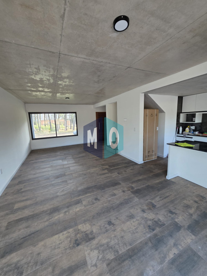 Casa ID.1105 - Casa a estrenar 3 Dorimtorios 100mt Mar 40 playa mansa