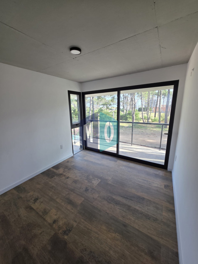 Casa ID.1105 - Casa a estrenar 3 Dorimtorios 100mt Mar 40 playa mansa