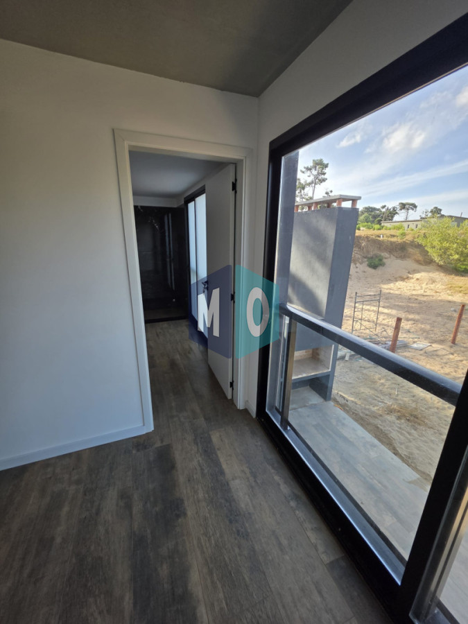 Casa ID.1105 - Casa a estrenar 3 Dorimtorios 100mt Mar 40 playa mansa