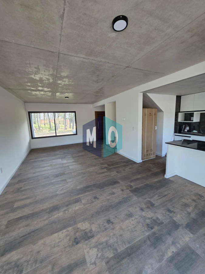 Casa ID.1105 - Casa a estrenar 3 Dorimtorios 100mt Mar 40 playa mansa