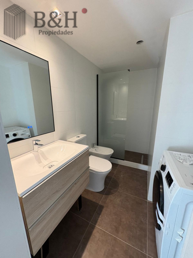 Apartamento ID.5290 - Torres del Este excelente orientación y vistas en piso 10 
