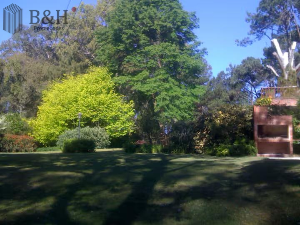 Casa ID.6150 - Chalet en Tenis Ranch en Alquiler Anual 3500 usd 