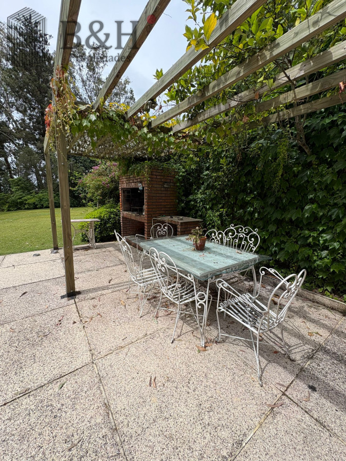 Casa ID.6150 - Chalet en Tenis Ranch en Alquiler Anual 3500 usd 
