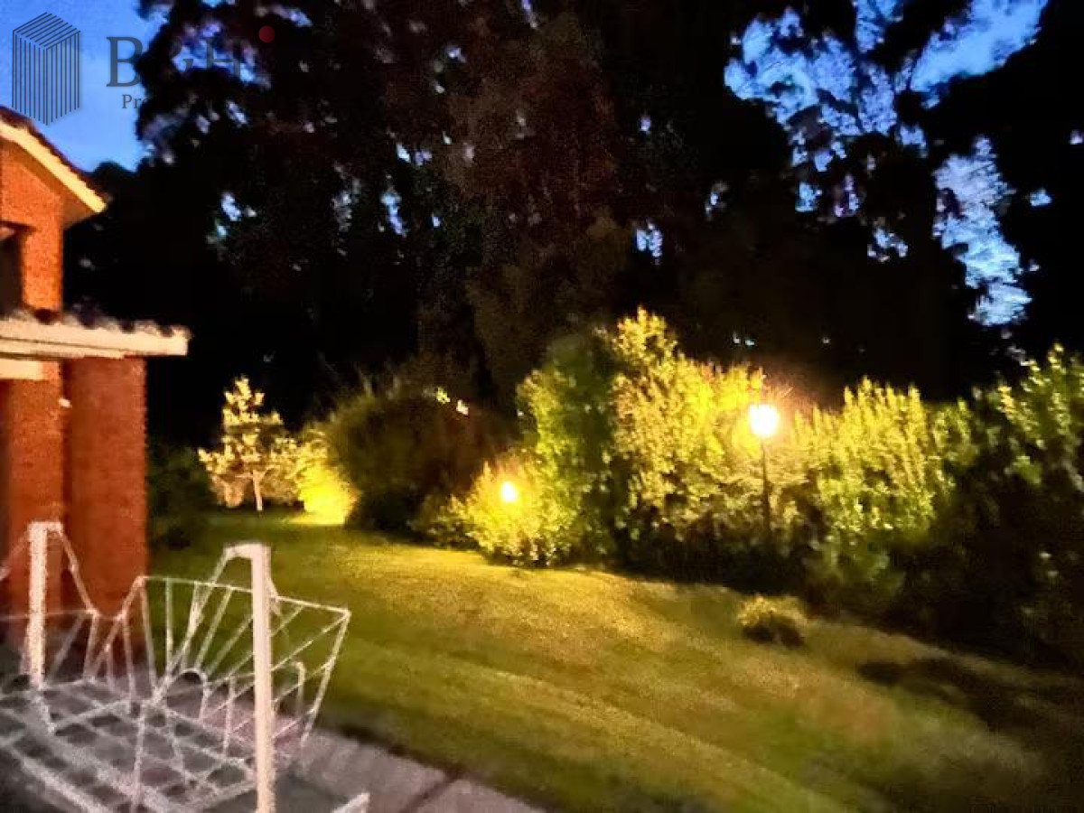 Casa ID.6150 - Chalet en Tenis Ranch en Alquiler Anual 3500 usd 