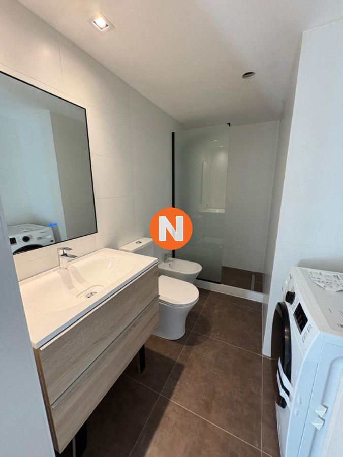 Apartamento Ref.225130 - Torres del Este excelente orientación y vistas en piso 10 