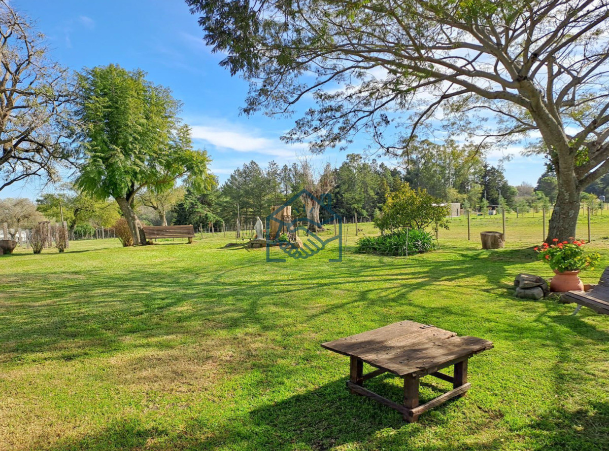 Chacra ID.1563/Chacra-24.779-m2-con-Challet-de-425m2-en-Zona-Residencial- - Chacra 24.779 m2 con Challet de 425m2 en Zona Residencial 