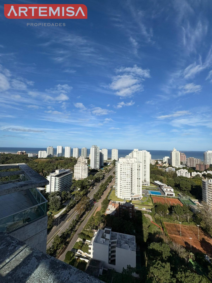 Apartamento ID.831 - Apartamento de 2 dormitorios con excelentes vistas y amenities