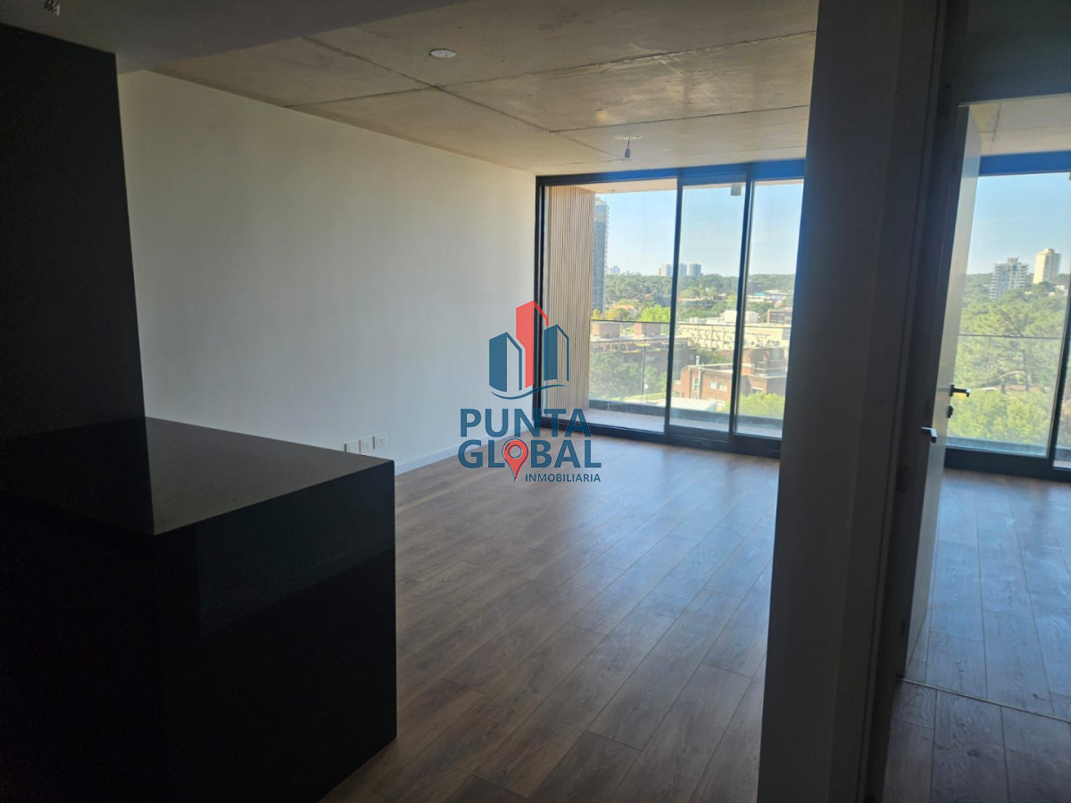 Apartamento ID.306 - Torres del Este excelente orientación y vistas en piso 10 