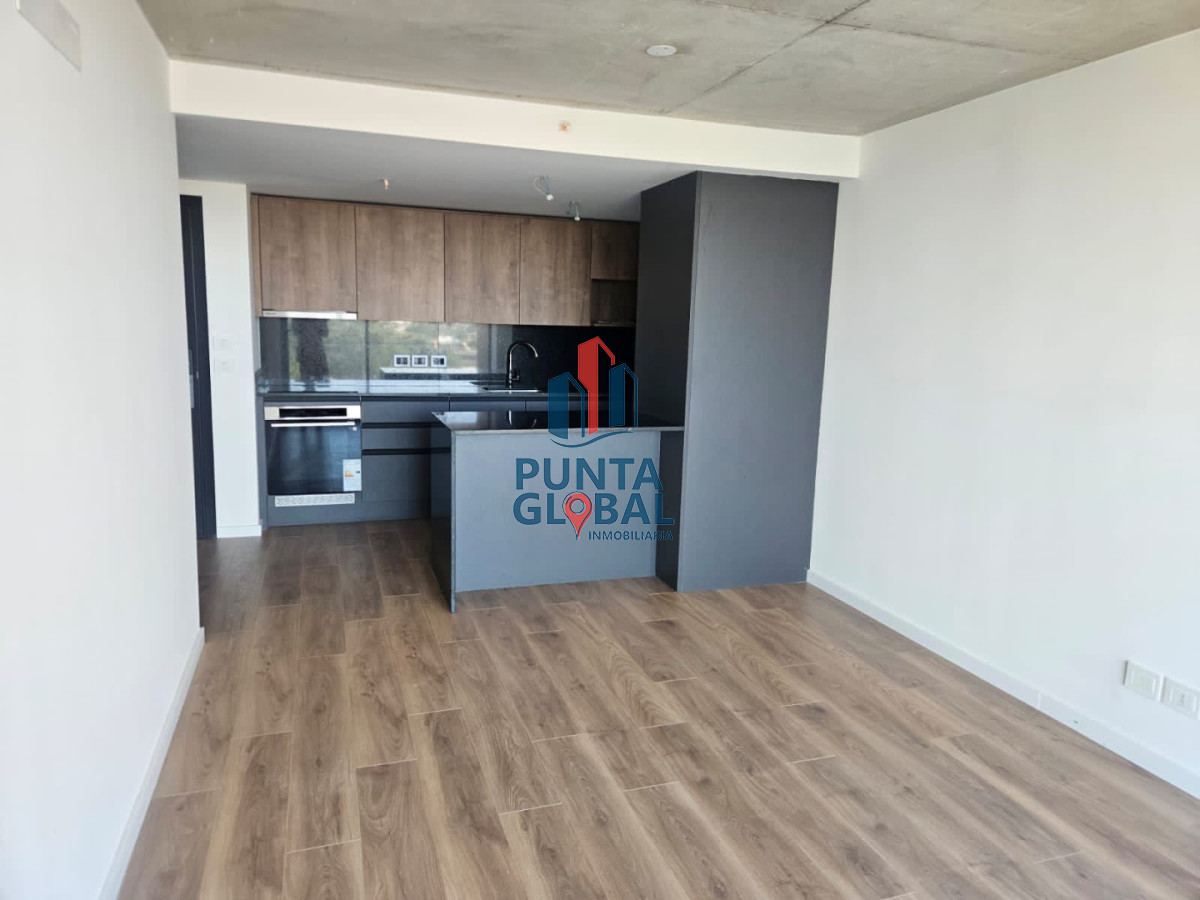 Apartamento ID.306 - Torres del Este excelente orientación y vistas en piso 10 