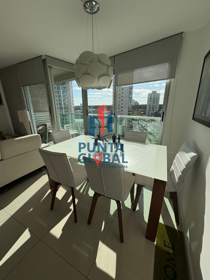 Apartamento ID.226 - Venta Apartamento de 2 dormitorios con excelentes vistas y amenities