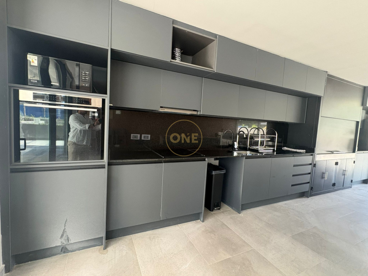 Apartamento ID.2067 - Torres del Este excelente orientación y vistas en piso 10 