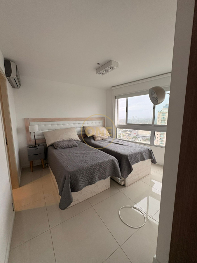 Apartamento ID.2236 - Apartamento de Lujo 3 Dormitorios 3 baños piso alto vistas