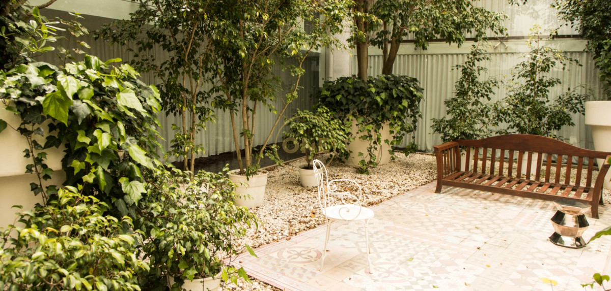 Apartamento ID.2056 - 1 Dormitorio de lujo Frente Punta a Shopping servicio Playa