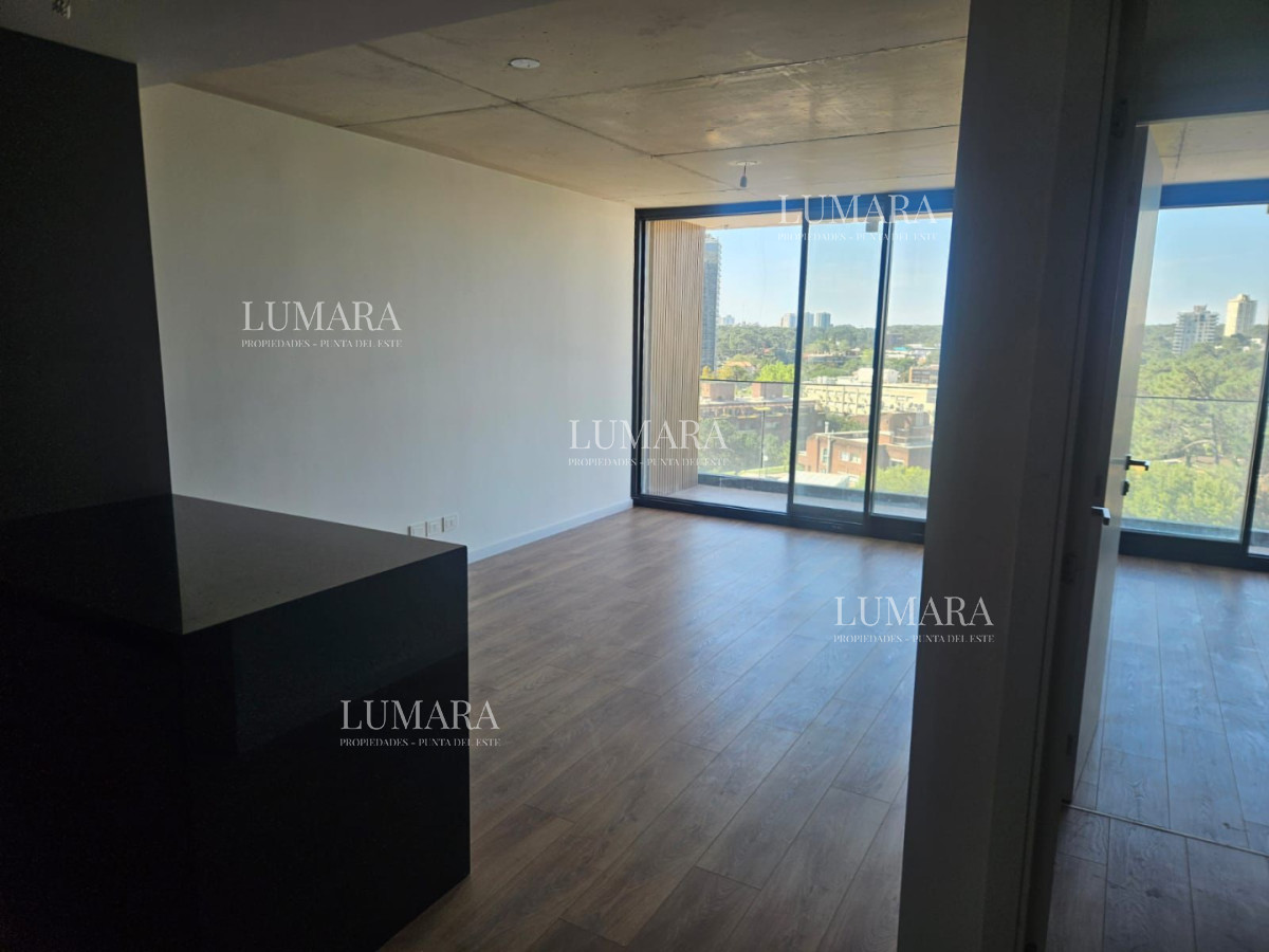 Apartamento ID.1974 - Torres del Este excelente orientación y vistas en piso 10 