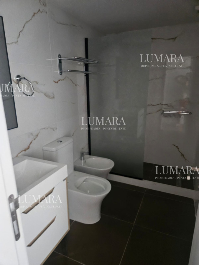 Apartamento ID.1974 - Torres del Este excelente orientación y vistas en piso 10 
