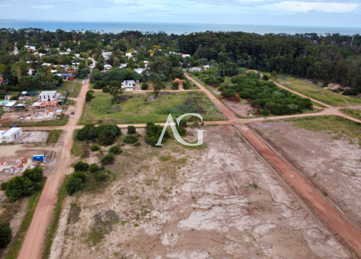 Terreno ID.280 - Terreno de 600m2 Financia 50% Jardines de Pinares - Ultimos lotes