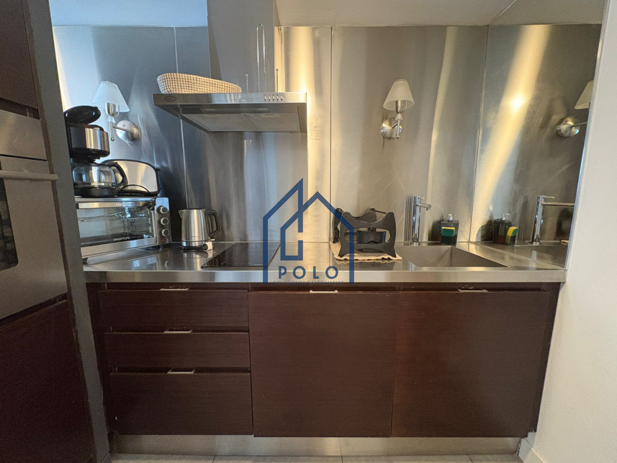 Apartamento ID.147 - Venta Departamento1 Dormitorio de lujo Frente Punta a Shopping servicio Playa