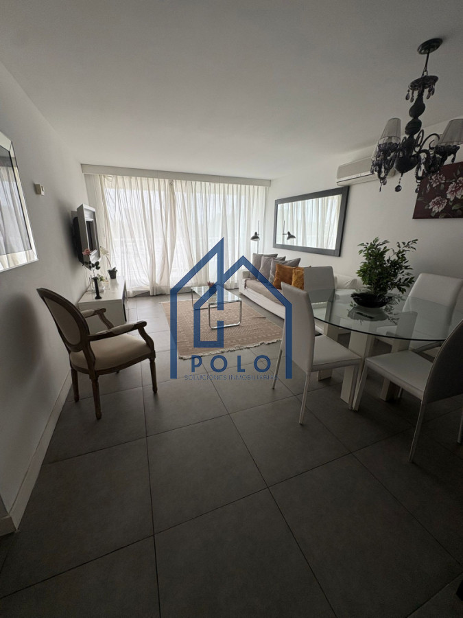 Apartamento ID.147 - Venta Departamento1 Dormitorio de lujo Frente Punta a Shopping servicio Playa