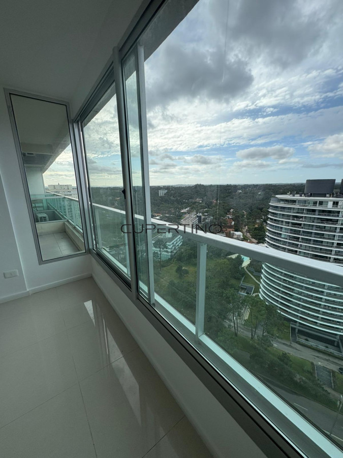 Apartamento ID.438 - Apartamento de 3 dormitorios con excelentes Vistas y Amenities