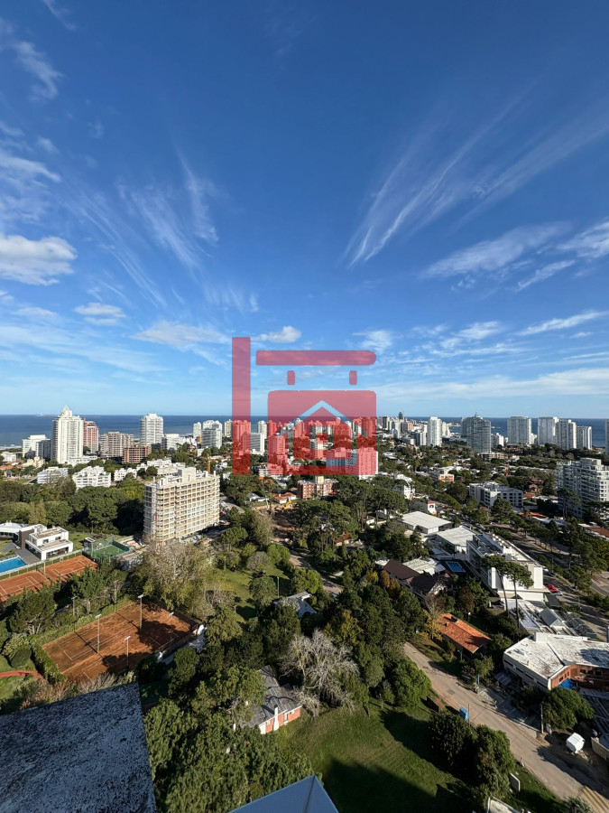 Apartamento ID.105 - Apartamento de 3 dormitorios con excelentes vistas y amenities