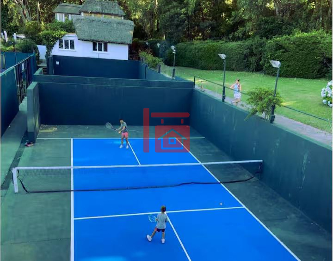 Casa ID.111 - Chalet en Tenis Ranch en Alquiler Anual 3500 usd 