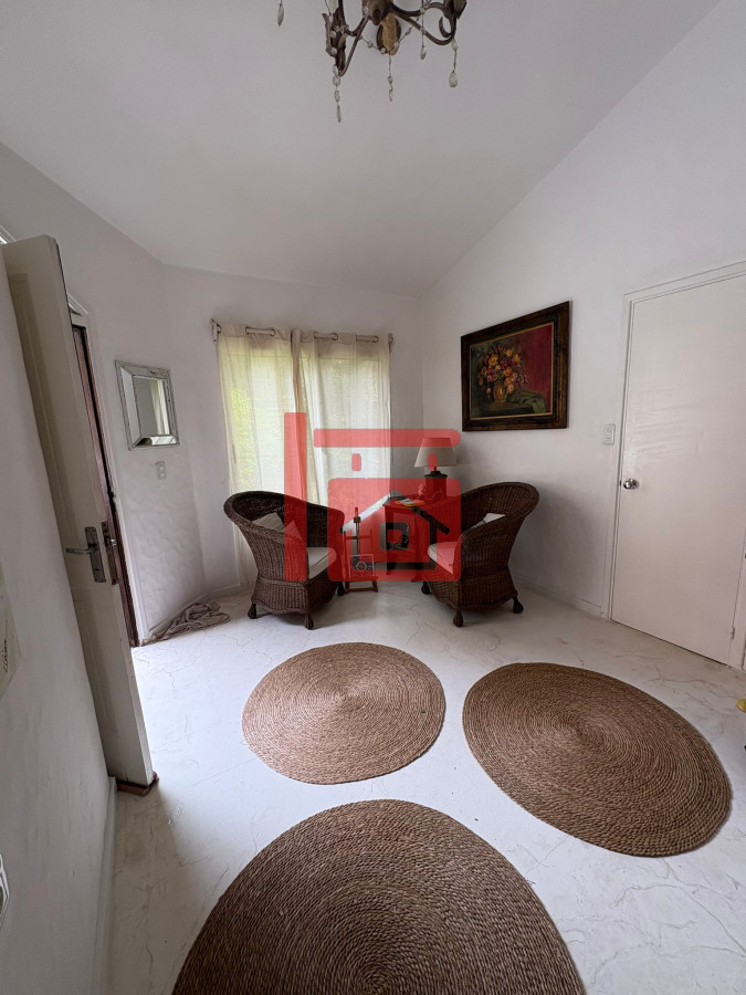 Casa ID.111 - Chalet en Tenis Ranch en Alquiler Anual 3500 usd 