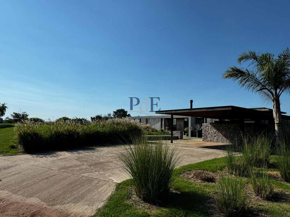 Propiedad Exclusiva en Carmelo Golf & Resort - Imagen 1