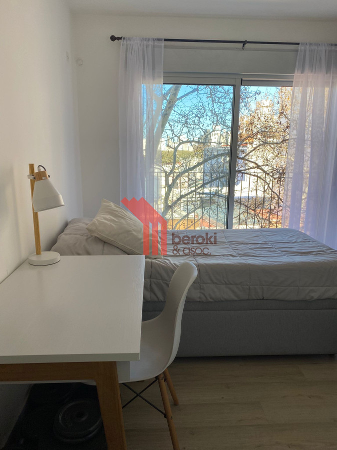 Apartamento ID.111 - Ap 2 dormitorios Rodo esq Acevedo Diaz Montevideo