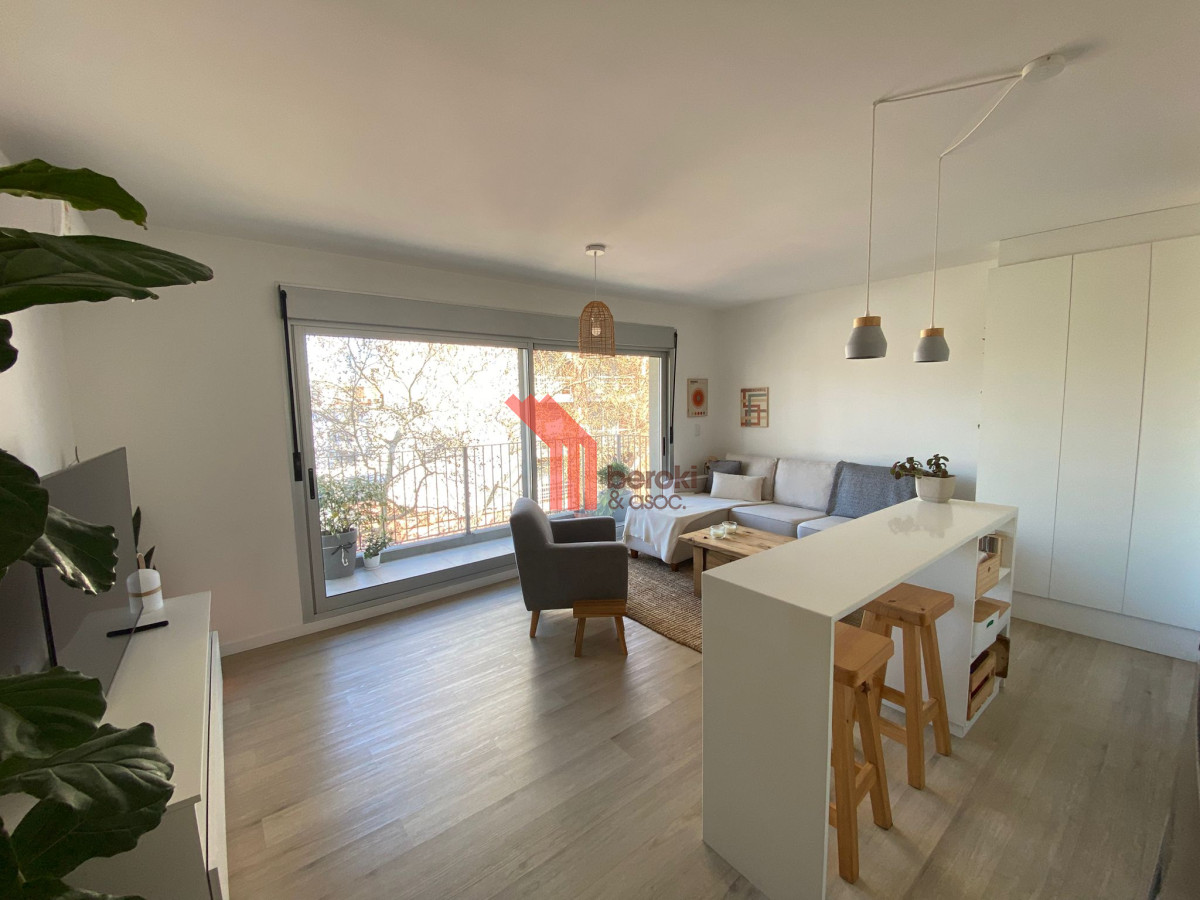 Apartamento ID.111 - Ap 2 dormitorios Rodo esq Acevedo Diaz Montevideo