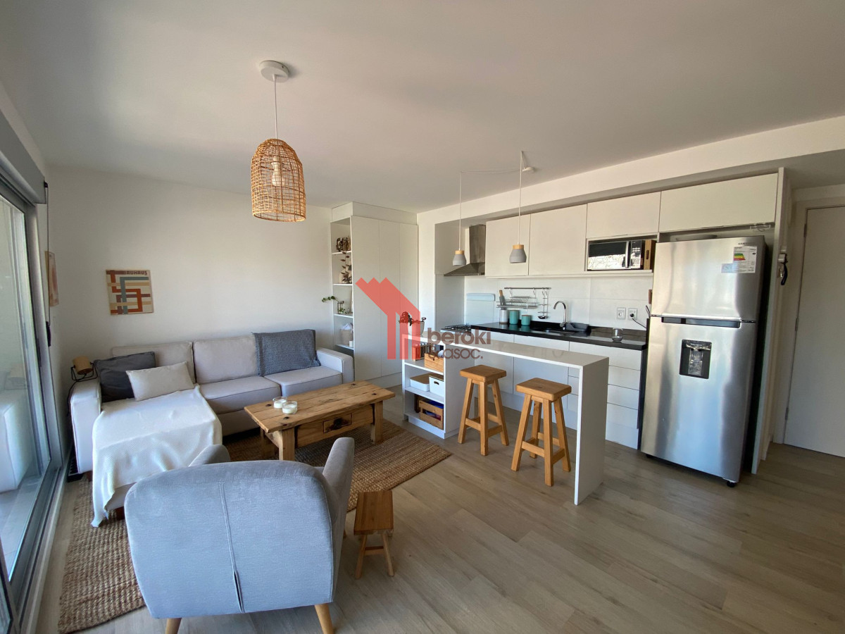 Apartamento ID.111 - Ap 2 dormitorios Rodo esq Acevedo Diaz Montevideo