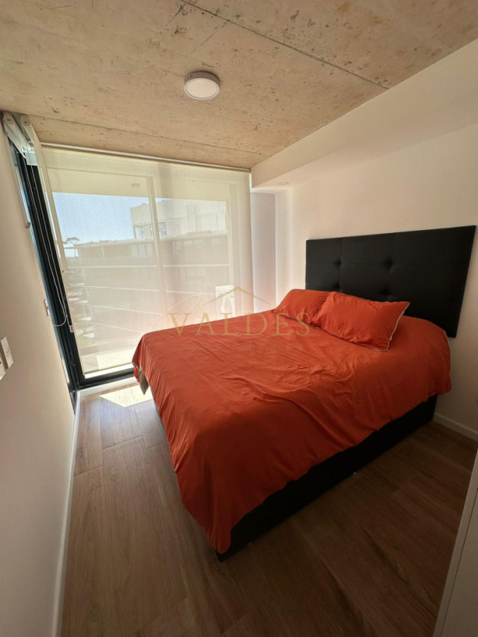 Apartamento ID.4866 - Apartamento Primera Linea Frente a Mansa 1 Dormitorio Bajos Gastos 