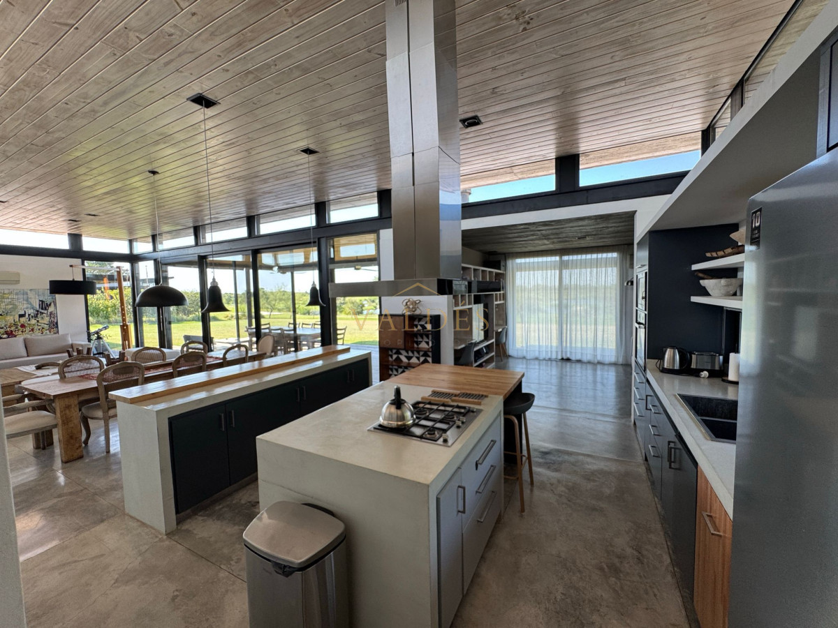 Casa ID.4987 - ? Propiedad Exclusiva en Carmelo Golf & Resort