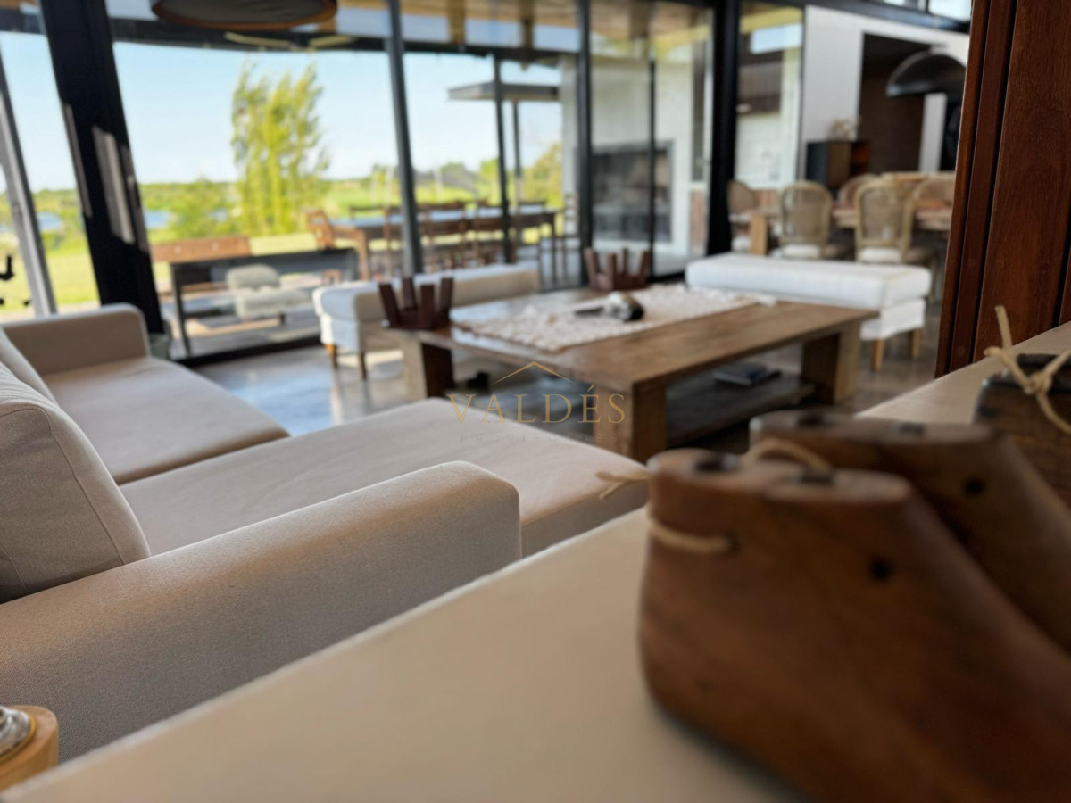 Casa ID.4987 - ? Propiedad Exclusiva en Carmelo Golf & Resort