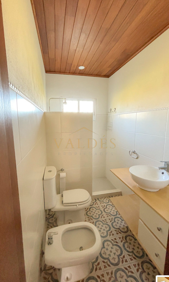 Chacra ID.5024 - Chacra 24.779 m2 con Challet de 425m2 en Zona Residencial 