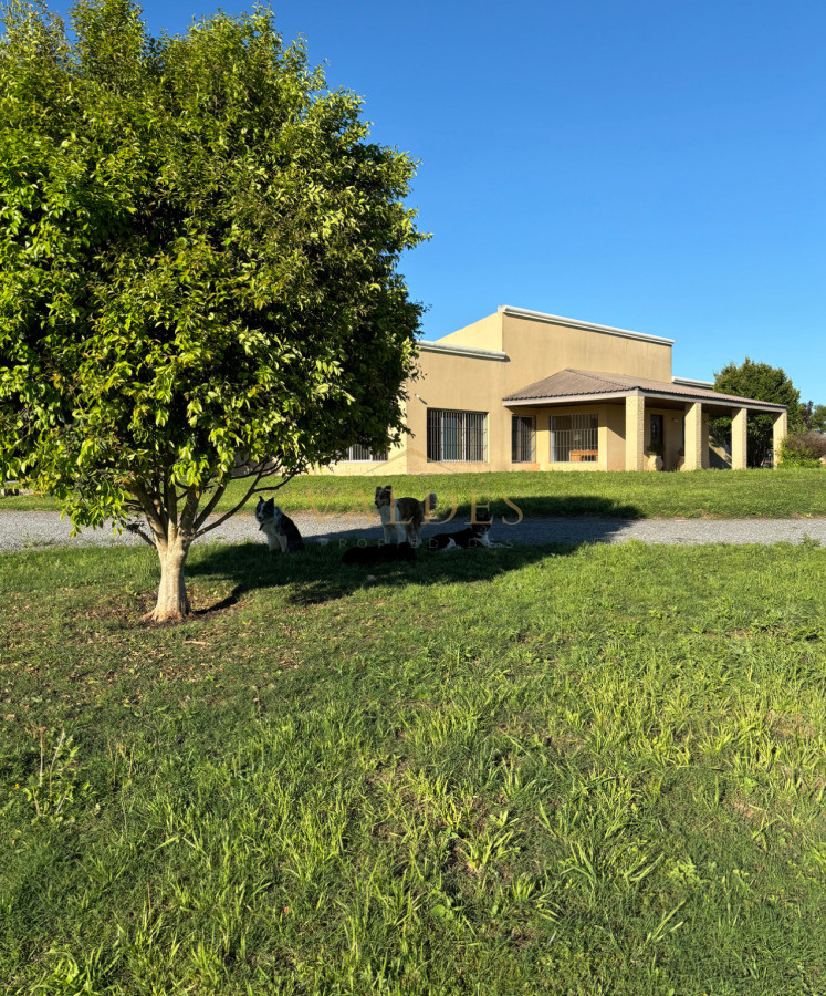 Chacra ID.5024 - Chacra 24.779 m2 con Challet de 425m2 en Zona Residencial 