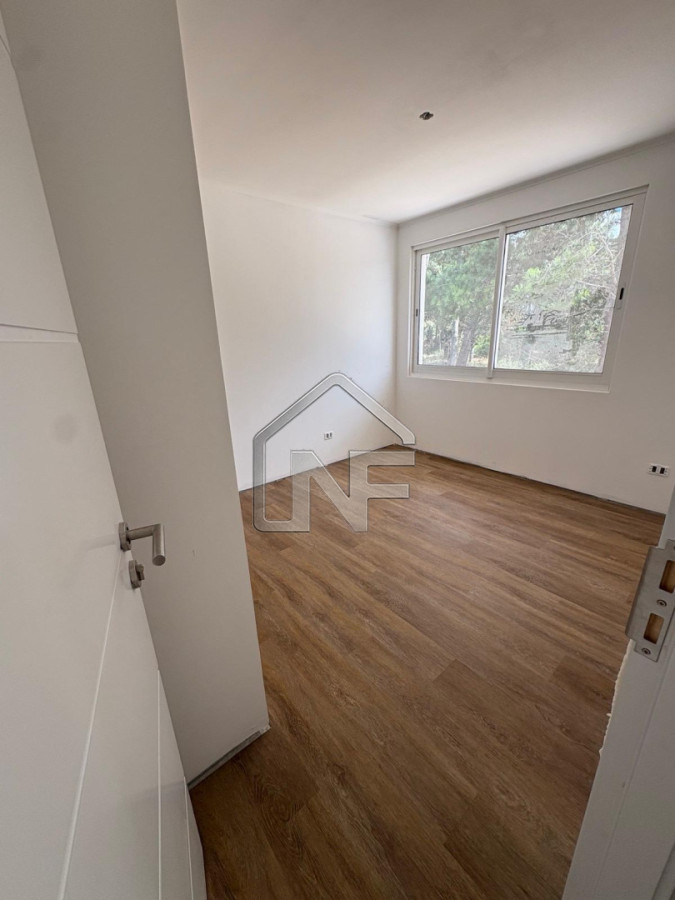 Casa ID.78 - Casa a Estrenar Jardines de Cordoba sobre Avenida 3 Dorimtorios