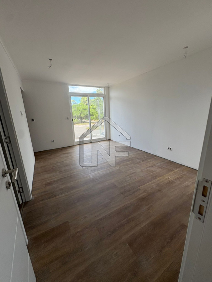 Casa ID.78 - Casa a Estrenar Jardines de Cordoba sobre Avenida 3 Dorimtorios