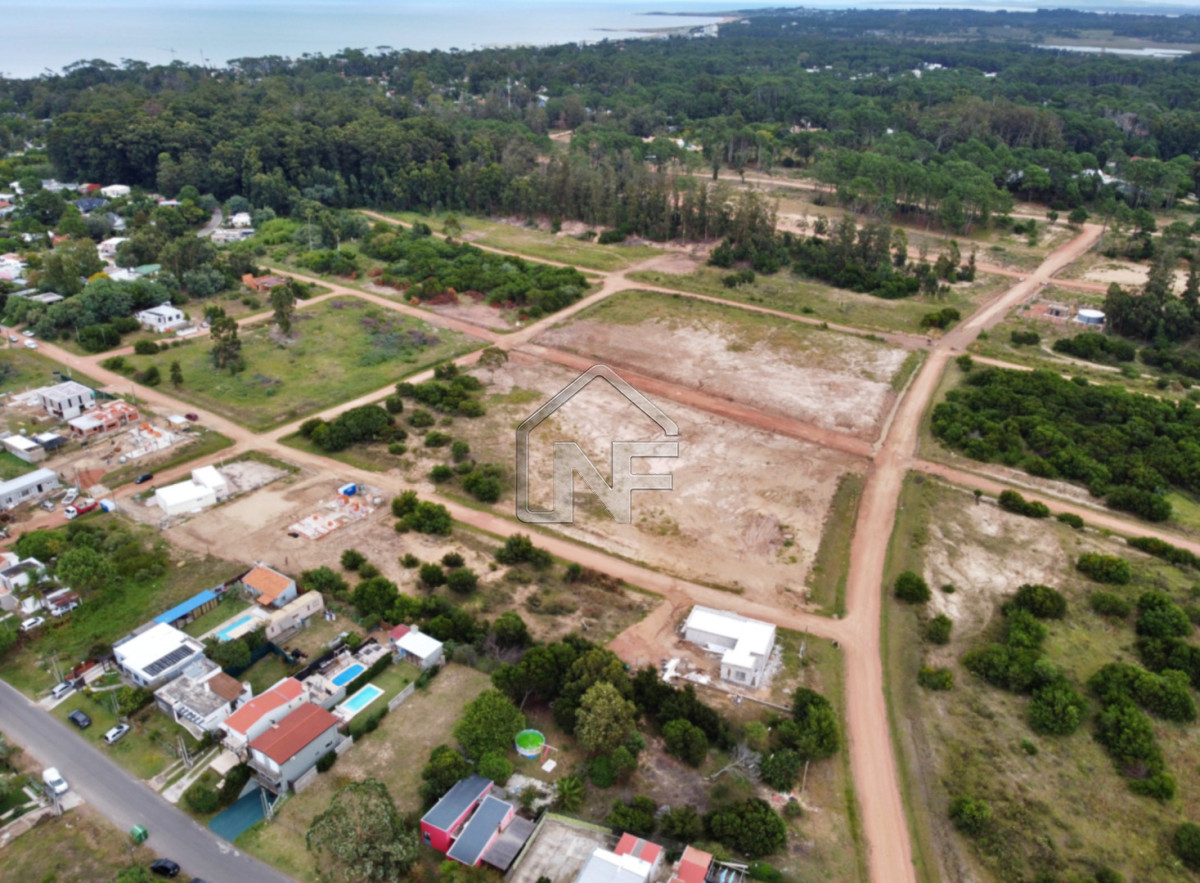 Terreno ID.23 - Terreno de 600m2 Financia 50% Jardines de Pinares - Ultimos lotes
