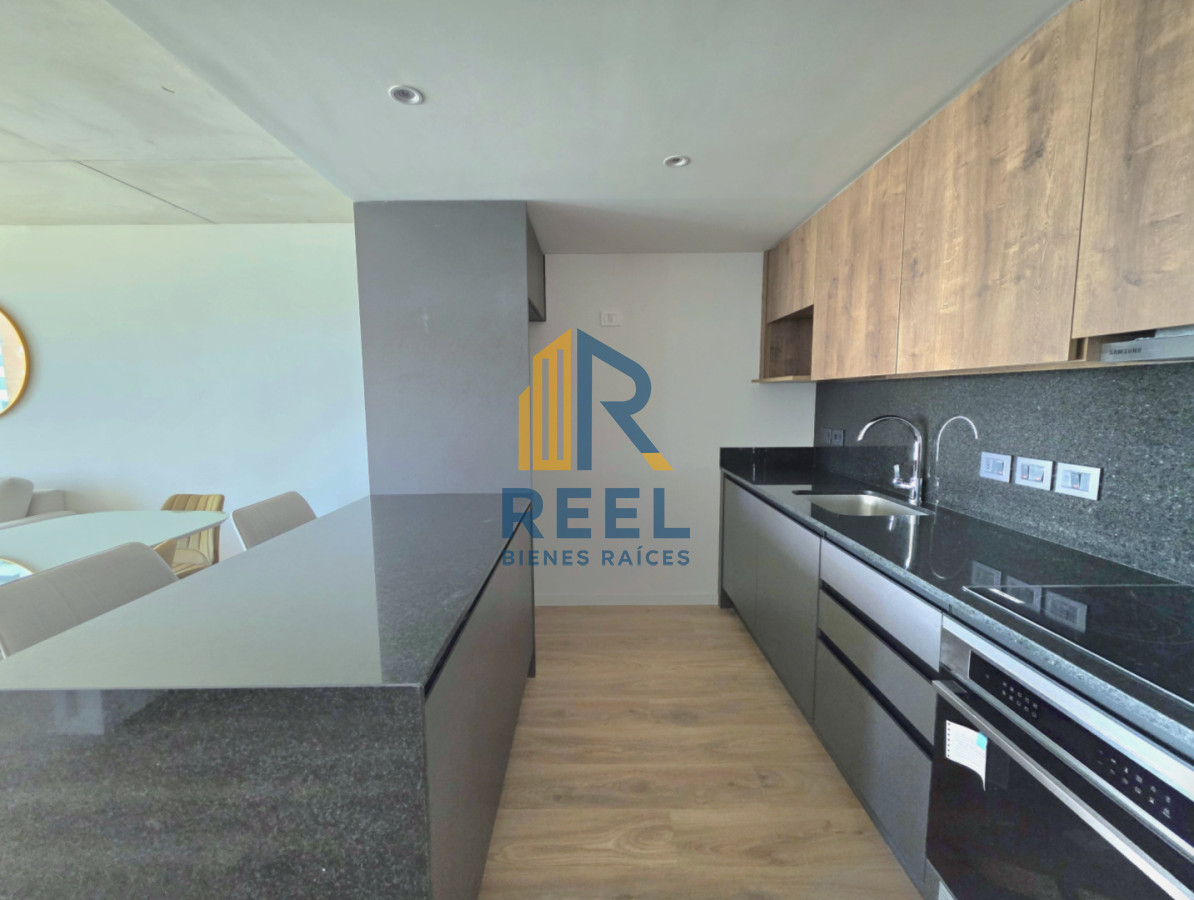 Apartamento ID.402 - Torres del Este 2 Dormitorios Torre Brava Frente Piso 8 