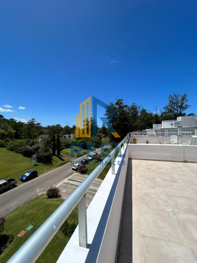 Apartamento ID.256 - Penthouse 22 Brava 2 dormitorios 2 baños gran terraza 100m2