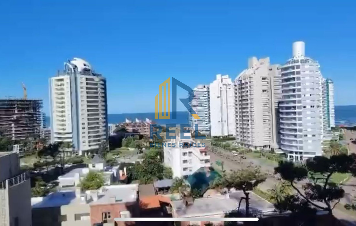 Apartamento ID.402 - Torres del Este 2 Dormitorios Torre Brava Frente Piso 8 